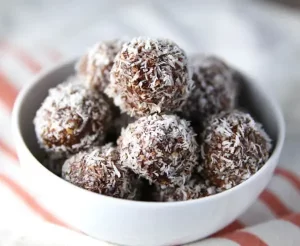 Coconut Date Balls