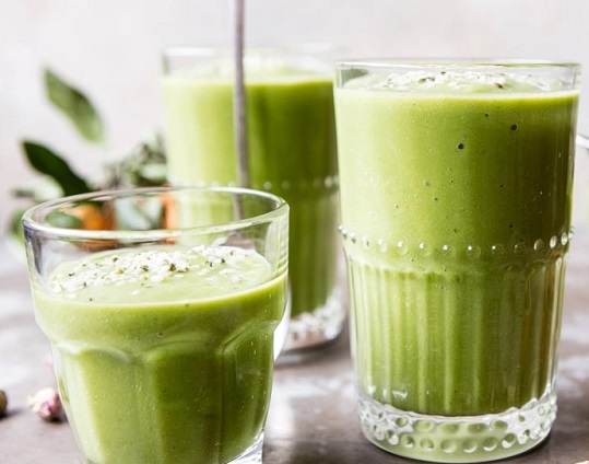 Tropical Green Smoothie