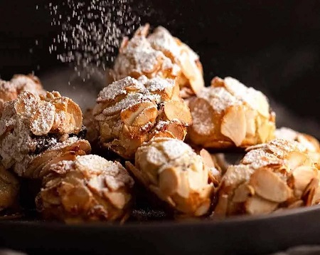 Ricciarelli with Candied Orange